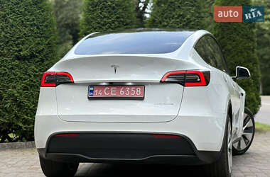 Внедорожник / Кроссовер Tesla Model Y 2023 в 