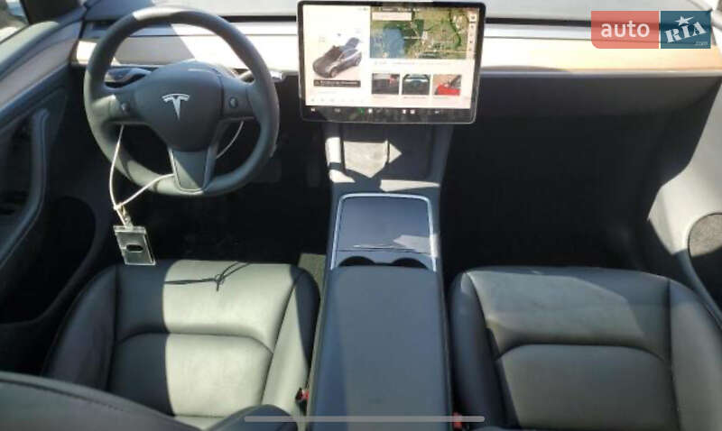 Внедорожник / Кроссовер Tesla Model Y 2023 в 