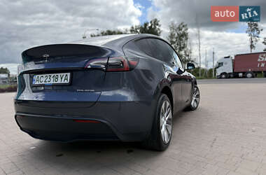 Внедорожник / Кроссовер Tesla Model Y 2023 в 