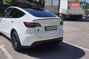 Внедорожник / Кроссовер Tesla Model Y 2022 в 
