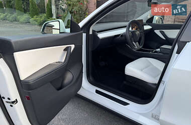 Внедорожник / Кроссовер Tesla Model Y 2020 в 