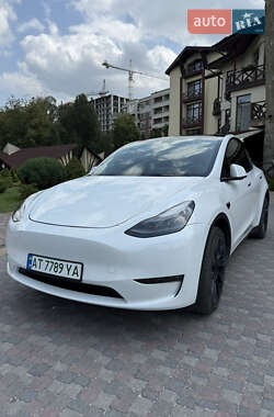 Внедорожник / Кроссовер Tesla Model Y 2021 в Ивано-Франковске
