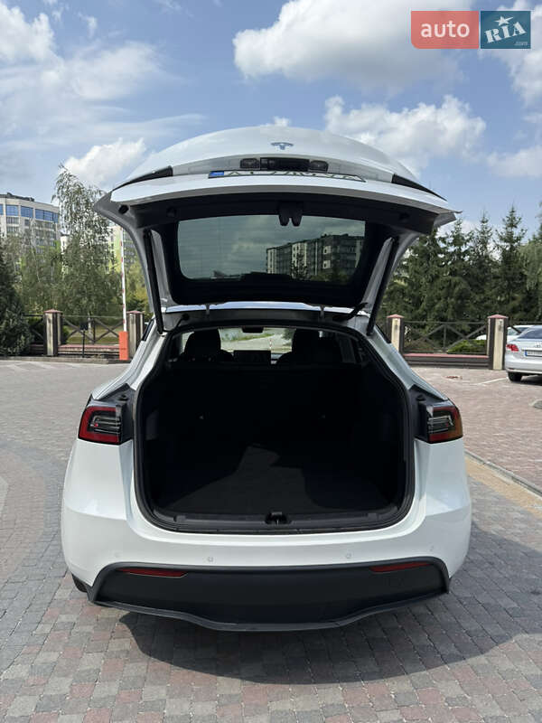 Внедорожник / Кроссовер Tesla Model Y 2021 в Ивано-Франковске фото 8 Внедорожник / Кроссовер Tesla Model Y 2021 в Ивано-Франковске