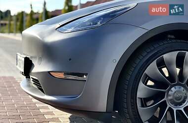 Внедорожник / Кроссовер Tesla Model Y 2022 в 