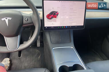 Внедорожник / Кроссовер Tesla Model Y 2023 в 