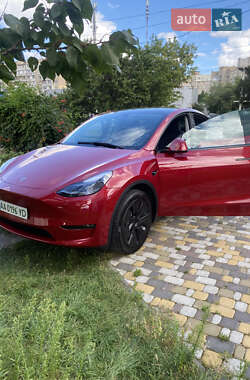 Внедорожник / Кроссовер Tesla Model Y 2023 в 