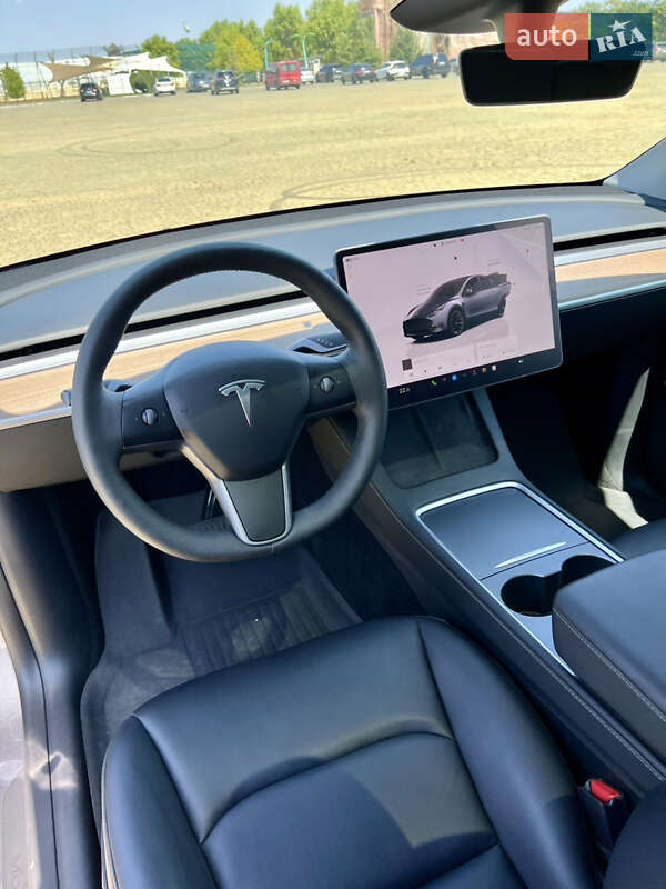 Внедорожник / Кроссовер Tesla Model Y 2023 в Одессе