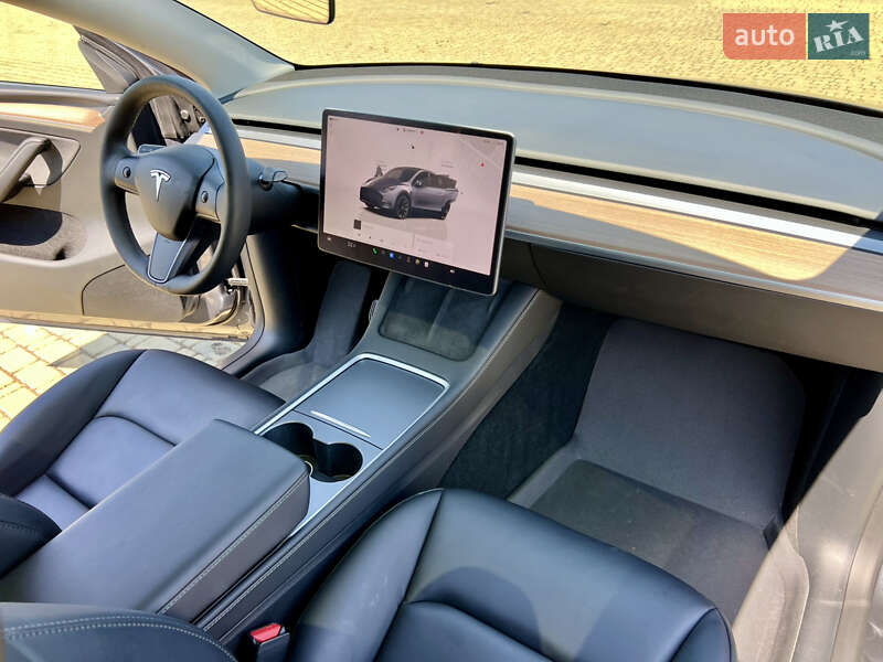 Внедорожник / Кроссовер Tesla Model Y 2023 в Одессе
