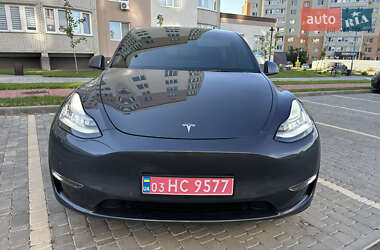Внедорожник / Кроссовер Tesla Model Y 2021 в 