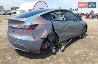 Внедорожник / Кроссовер Tesla Model Y 2024 в 