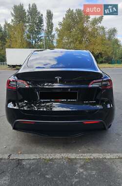 Внедорожник / Кроссовер Tesla Model Y 2023 в 