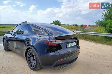Внедорожник / Кроссовер Tesla Model Y 2022 в 