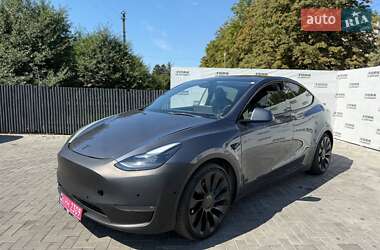 Внедорожник / Кроссовер Tesla Model Y 2023 в 