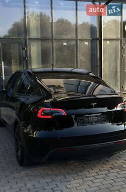 Внедорожник / Кроссовер Tesla Model Y 2023 в 