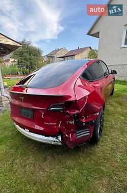 Позашляховик / Кросовер Tesla Model Y 2022 в 