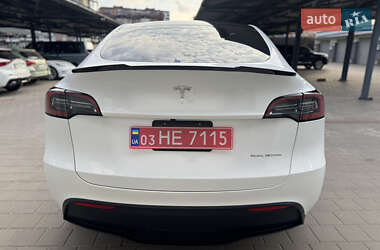 Внедорожник / Кроссовер Tesla Model Y 2022 в 