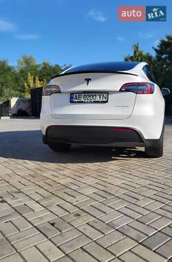 Внедорожник / Кроссовер Tesla Model Y 2022 в 