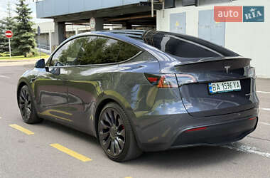 Внедорожник / Кроссовер Tesla Model Y 2021 в 