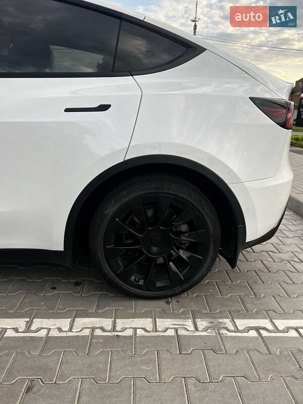 Внедорожник / Кроссовер Tesla Model Y 2022 в Хмельницком