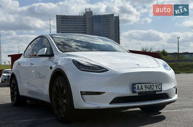 Внедорожник / Кроссовер Tesla Model Y 2022 в 