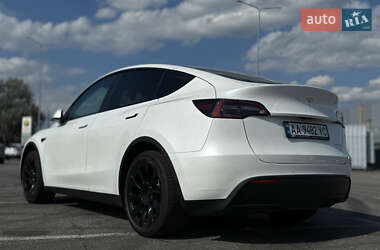Внедорожник / Кроссовер Tesla Model Y 2022 в 