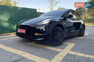 Позашляховик / Кросовер Tesla Model Y 2022 в 