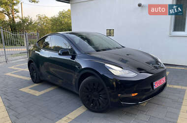 Позашляховик / Кросовер Tesla Model Y 2022 в 