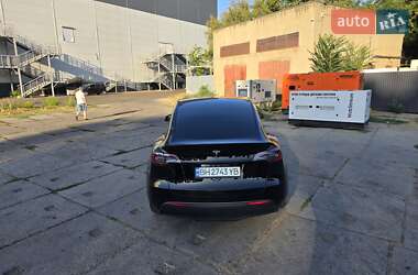 Внедорожник / Кроссовер Tesla Model Y 2023 в 