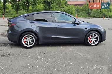 Внедорожник / Кроссовер Tesla Model Y 2021 в 