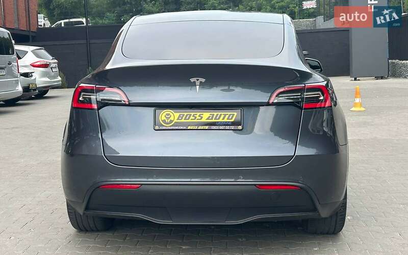 Внедорожник / Кроссовер Tesla Model Y 2020 в Черновцах