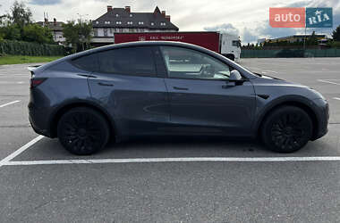 Внедорожник / Кроссовер Tesla Model Y 2023 в 