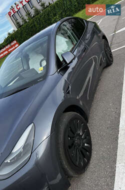 Внедорожник / Кроссовер Tesla Model Y 2023 в 