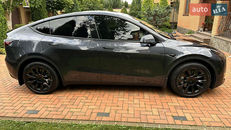 Внедорожник / Кроссовер Tesla Model Y 2024 в Виннице