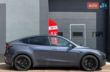 Внедорожник / Кроссовер Tesla Model Y 2020 в 