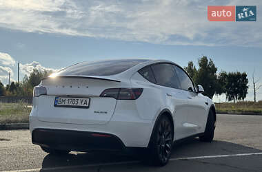 Позашляховик / Кросовер Tesla Model Y 2022 в 