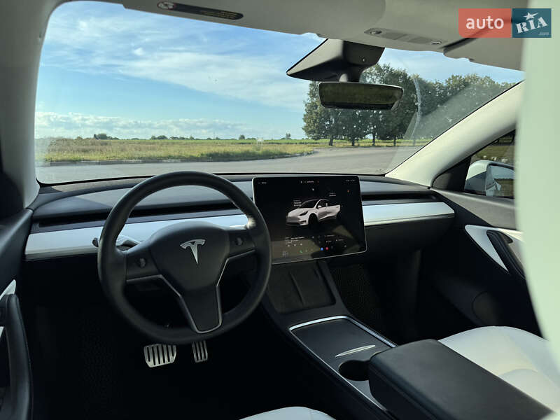 Позашляховик / Кросовер Tesla Model Y 2022 в Сумах фото 51 Позашляховик / Кросовер Tesla Model Y 2022 в Сумах