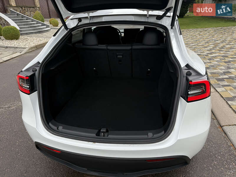 Внедорожник / Кроссовер Tesla Model Y 2023 в Ровно фото 9 Внедорожник / Кроссовер Tesla Model Y 2023 в Ровно