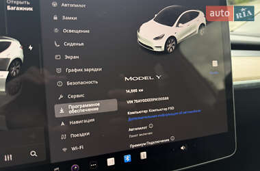 Внедорожник / Кроссовер Tesla Model Y 2023 в 