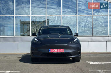 Внедорожник / Кроссовер Tesla Model Y 2024 в 