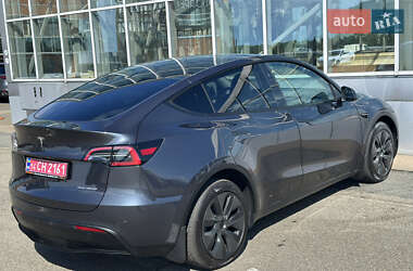 Внедорожник / Кроссовер Tesla Model Y 2024 в 
