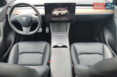 Внедорожник / Кроссовер Tesla Model Y 2022 в 