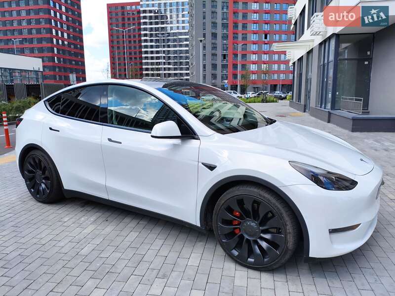 Внедорожник / Кроссовер Tesla Model Y 2022 в 