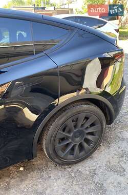 Внедорожник / Кроссовер Tesla Model Y 2020 в 