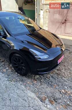 Внедорожник / Кроссовер Tesla Model Y 2020 в 