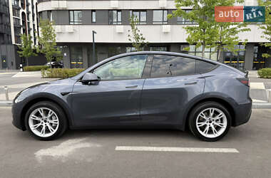 Внедорожник / Кроссовер Tesla Model Y 2023 в 