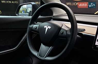 Внедорожник / Кроссовер Tesla Model Y 2021 в 