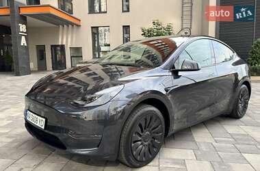Внедорожник / Кроссовер Tesla Model Y 2025 в 