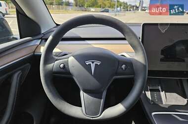 Внедорожник / Кроссовер Tesla Model Y 2023 в 
