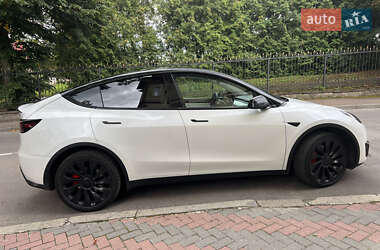Внедорожник / Кроссовер Tesla Model Y 2020 в 