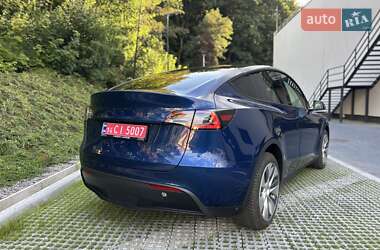 Внедорожник / Кроссовер Tesla Model Y 2021 в 
